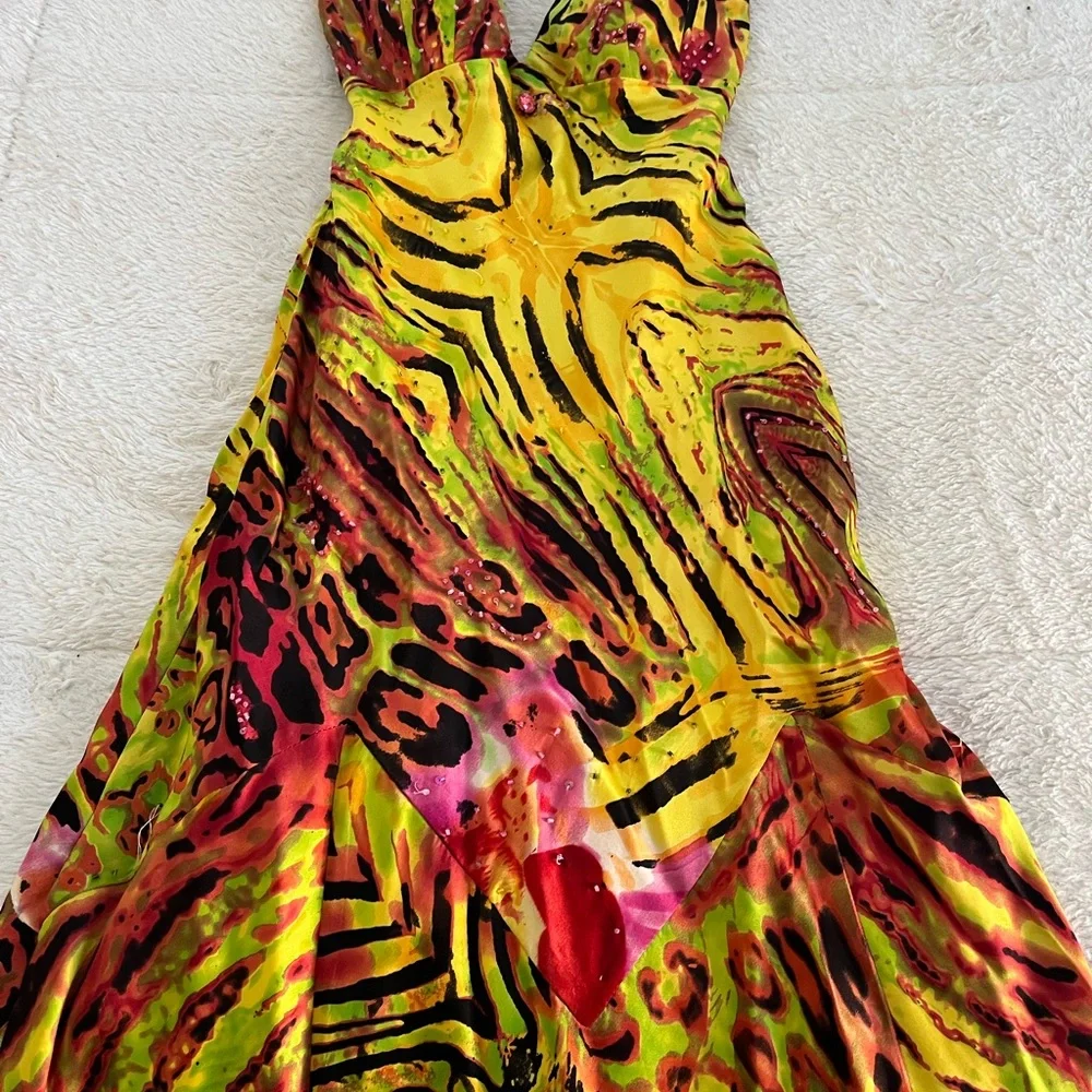 Hot yellow jungle print prom dress - Picture 2 of 5
